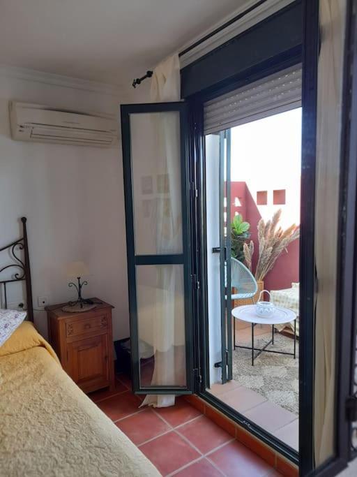Apartamento Playa La Barrosa Chiclana de la Frontera Eksteriør billede